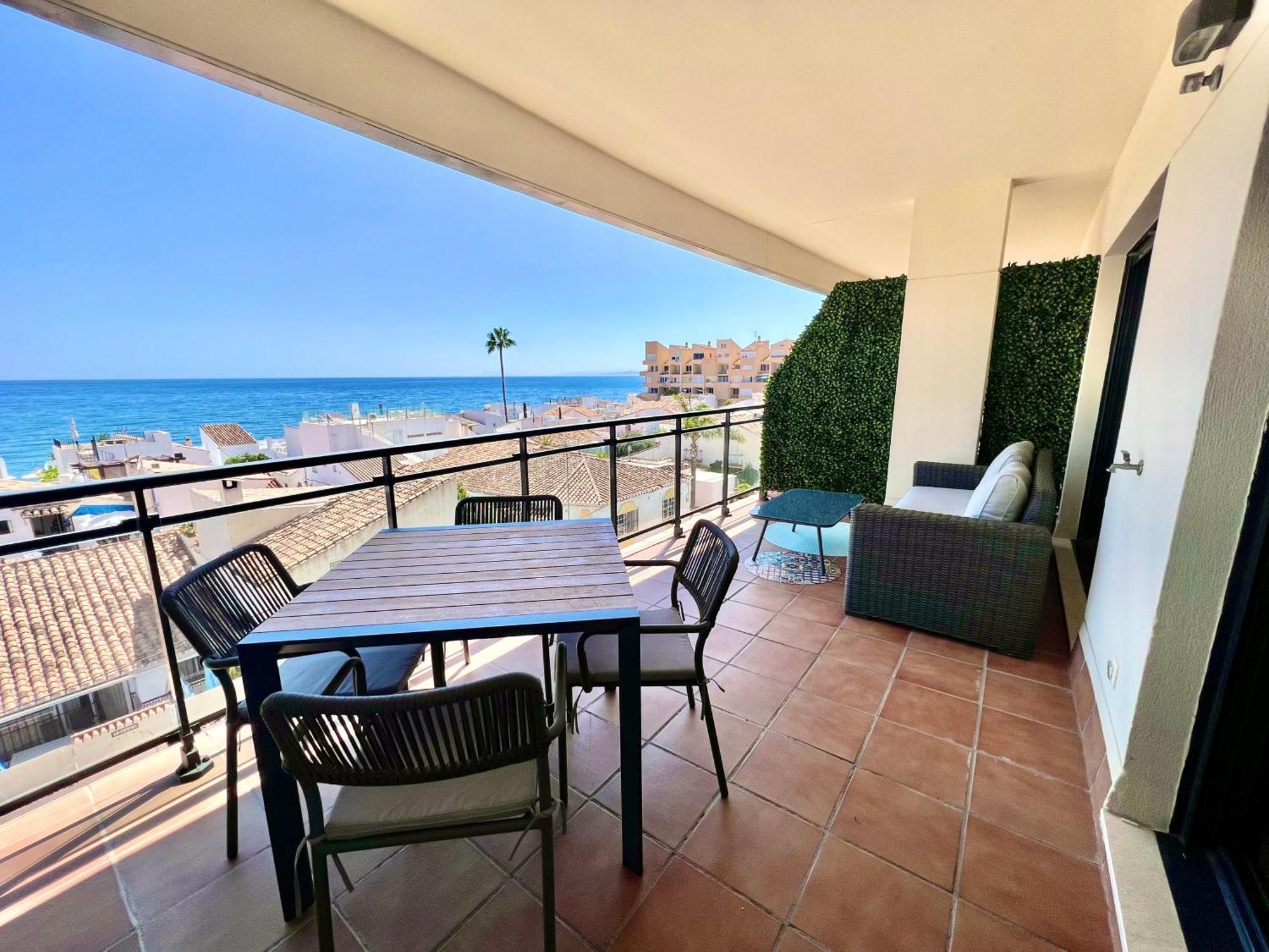 Breathtaking Sea View Apartment Estepona Exterior foto