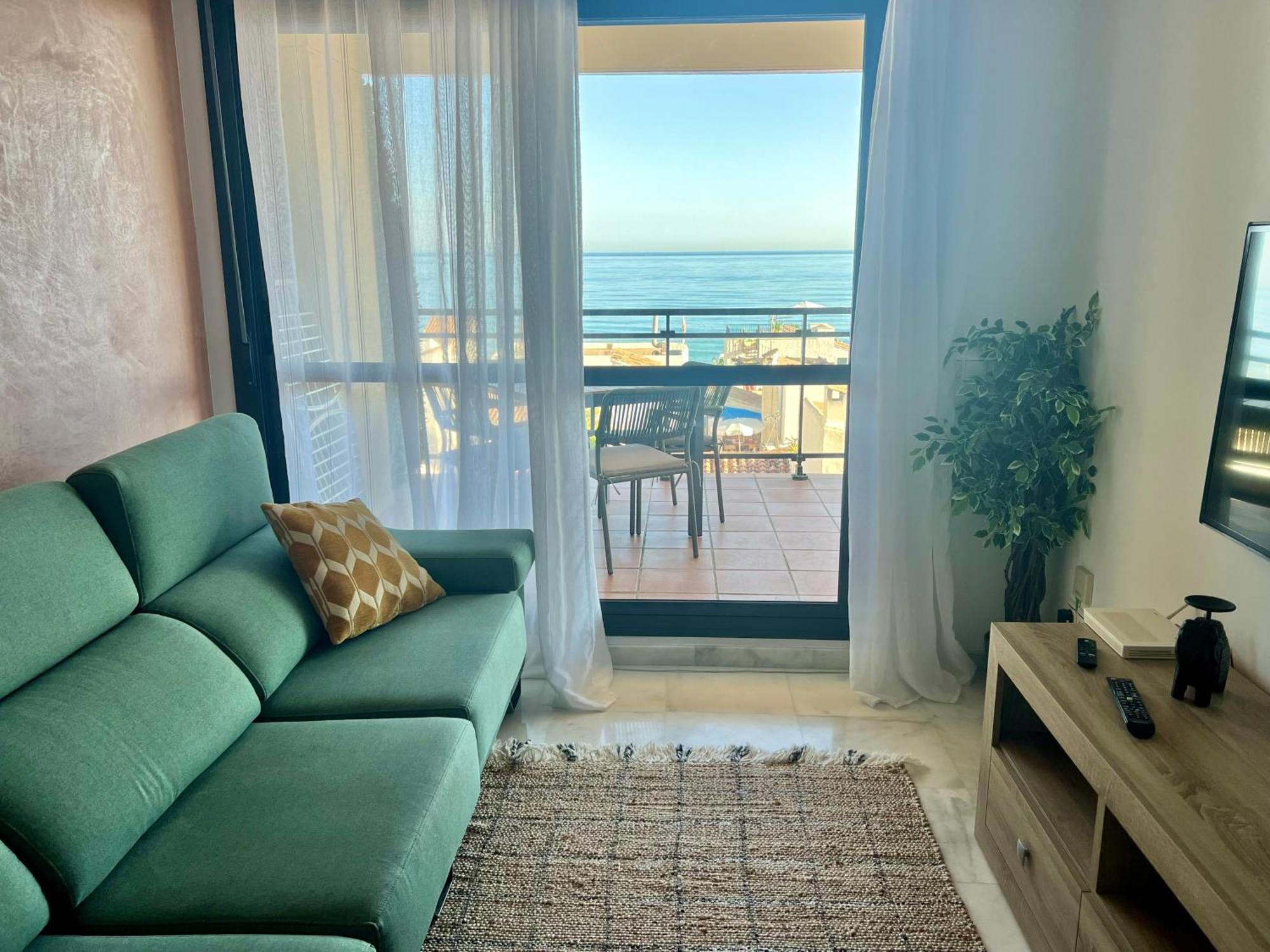 Breathtaking Sea View Apartment Estepona Exterior foto