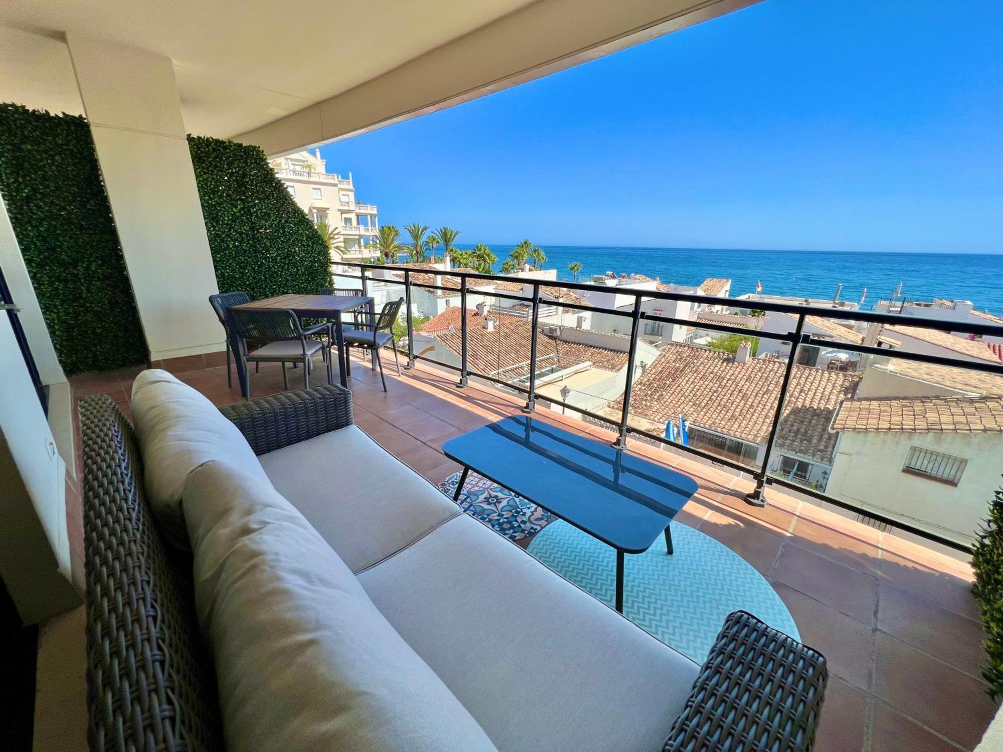 Breathtaking Sea View Apartment Estepona Exterior foto